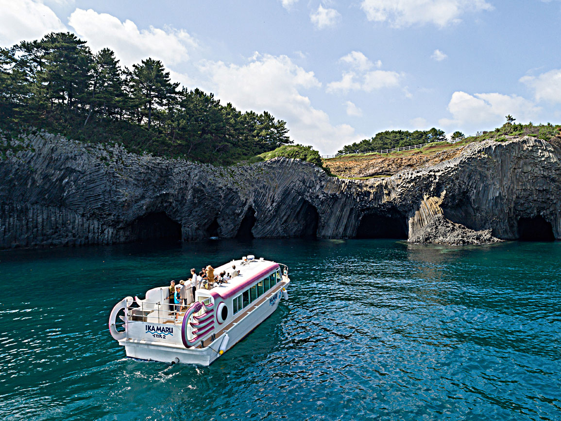Seven Caves Sightseeing Cruise_1