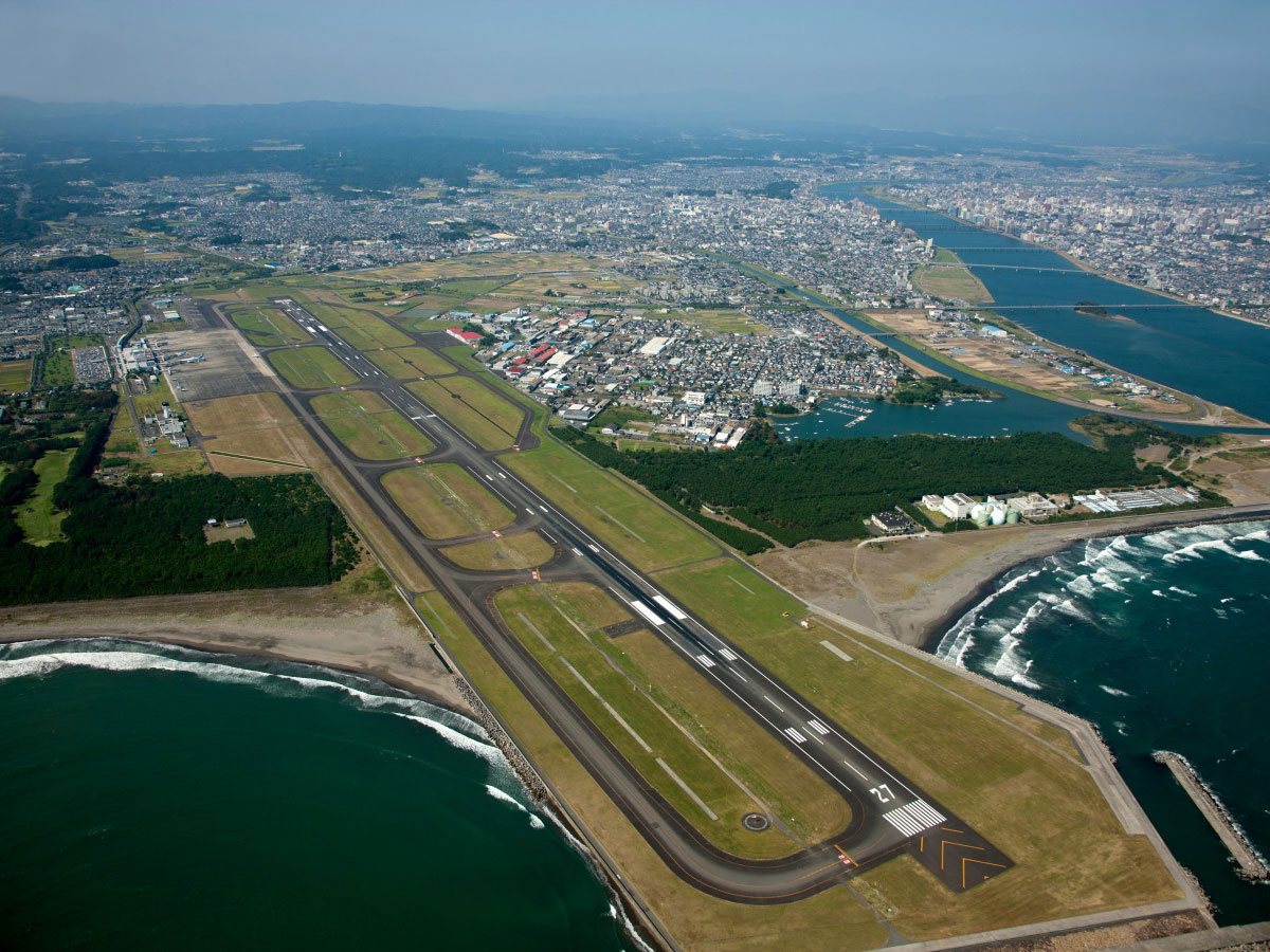Miyazaki Airport (Miyazaki Bougainvillea Airport)_1