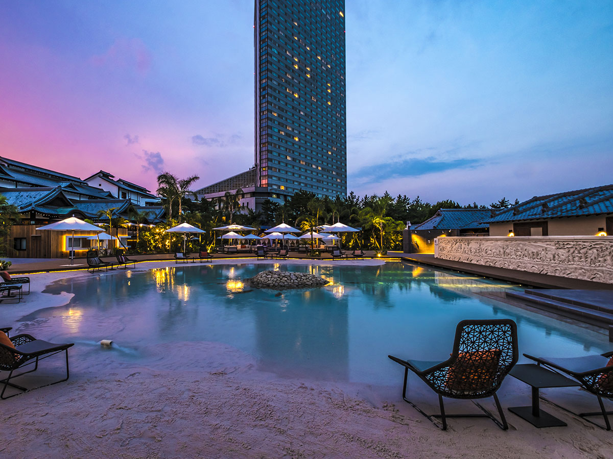 phoenix seagaia resort